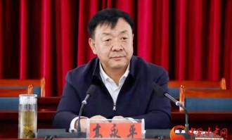  法甲争冠集团差距缩小至三分  